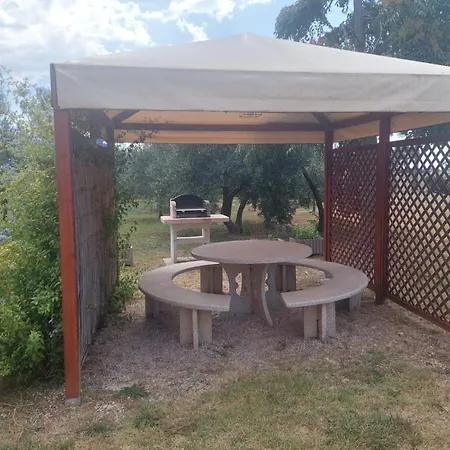 Glicine דירה
